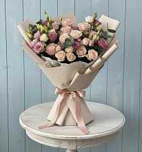 Букет цветов из:  Розы и Лизиантусы в Октябрьский Белгородской области