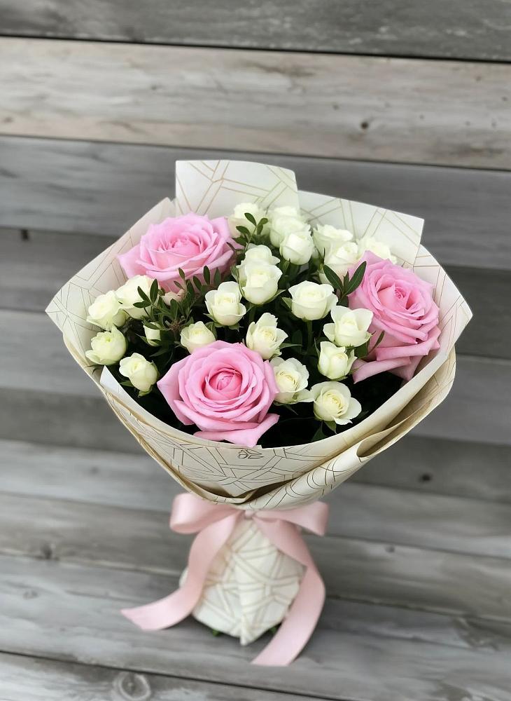 Букет цветов из: Розы в Октябрьский Белгородской области