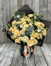 Букет цветов из:  Розы и Лизиантусы в Октябрьский Белгородской области