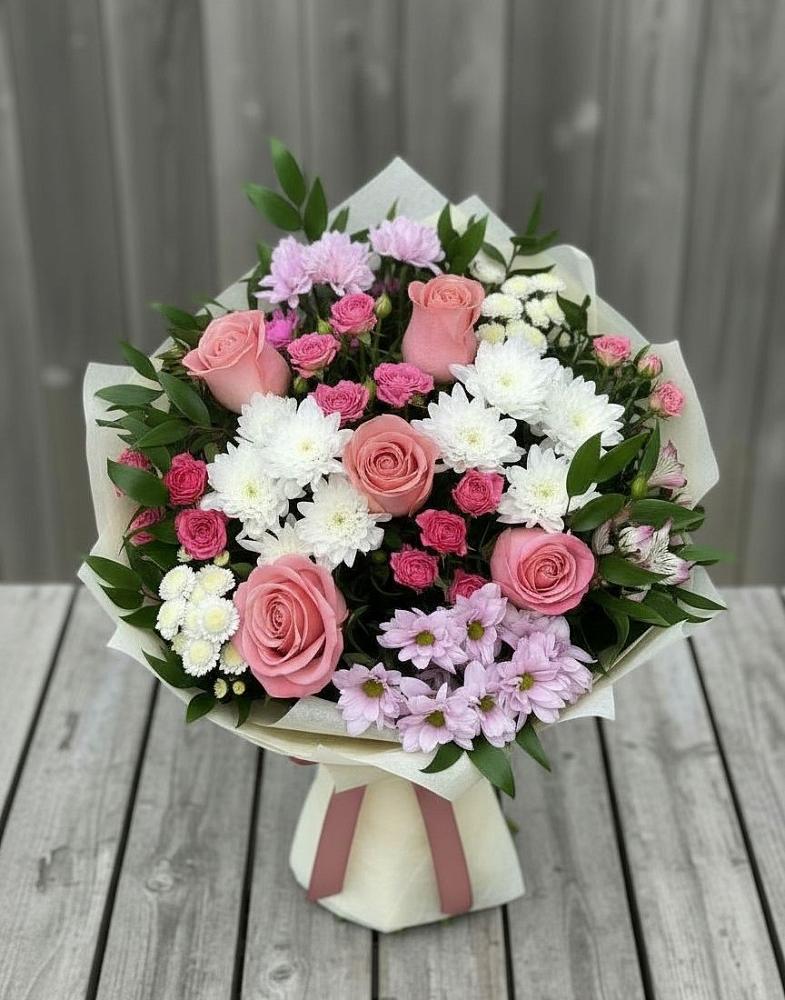 Букет цветов из: Альстромерии, Гвоздики, Розы и Хризантемы в Октябрьский Белгородской области