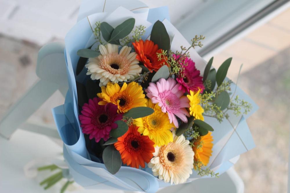 Букет цветов из: Герберы в Октябрьский Белгородской области