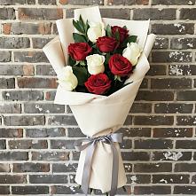 Букет цветов из:  Розы в Октябрьский Белгородской области