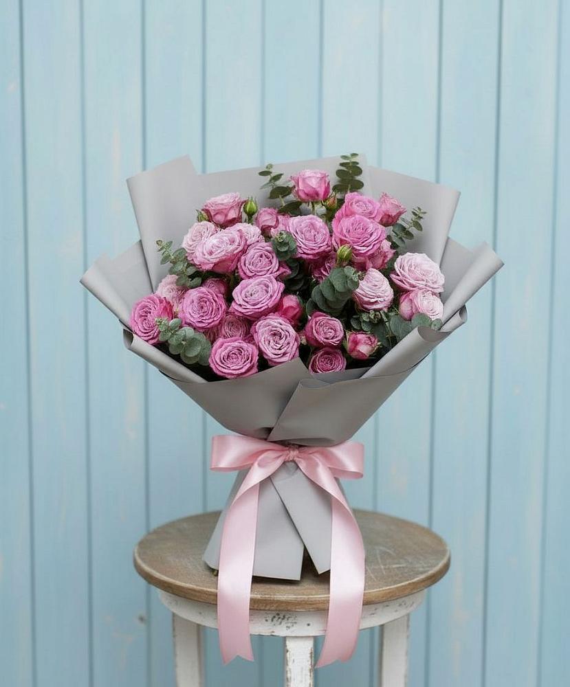 Букет цветов из: Розы в Октябрьский Белгородской области