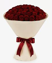 Букет 101 Бордовая роза Блэк Бакарра в Октябрьский Белгородской области