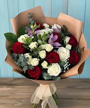 Букет цветов из:  Розы и Альстромерии в Октябрьский Белгородской области