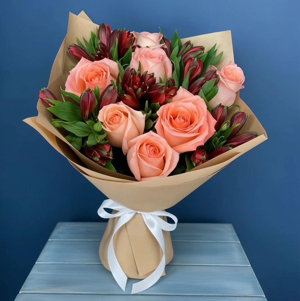 Букет цветов из: Розы и Альстромерии в Октябрьский Белгородской области