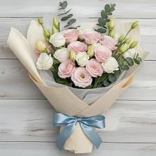 Букет цветов из:  Лизиантусы #REPLACE_PRED# Октябрьский Белгородской области