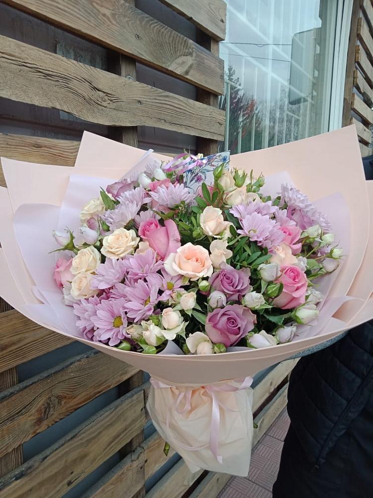 Букет цветов из: Розы и Хризантемы в Октябрьский Белгородской области