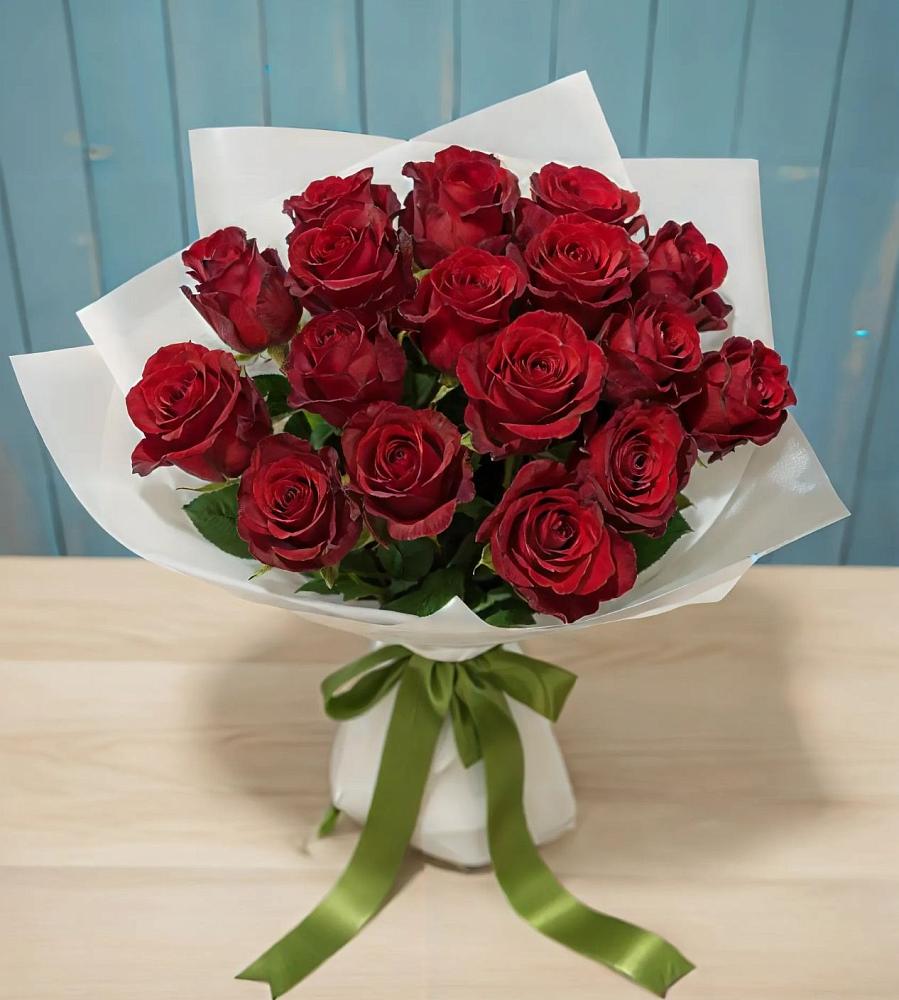Букет Красные розы в Октябрьский Белгородской области