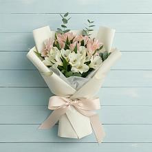 Букет цветов из:  Альстромерии в Октябрьский Белгородской области