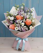 Букет цветов из:  Лизиантусы, Розы, Альстромерии и Гипсофила в Октябрьский Белгородской области