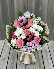 Букет цветов из:  Альстромерии, Гвоздики, Розы и Хризантемы #REPLACE_PRED# Октябрьский Белгородской области