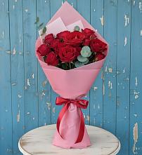 Букет цветов из:  Розы в Октябрьский Белгородской области