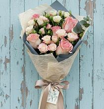 Букет цветов из:  Розы в Октябрьский Белгородской области