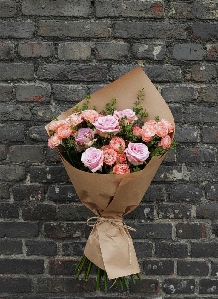 Букет цветов из: Розы в Октябрьский Белгородской области