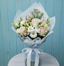 Букет цветов из:  Розы и Лизиантусы в Октябрьский Белгородской области