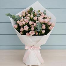 Букет цветов из:  Розы в Октябрьский Белгородской области
