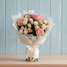 Букет цветов из:  Розы в Октябрьский Белгородской области