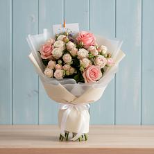 Букет цветов из:  Розы в Октябрьский Белгородской области