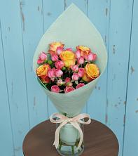 Букет цветов из:  Розы в Октябрьский Белгородской области