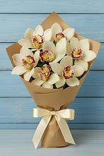 Букет цветов из:  Орхидеи и Розы в Октябрьский Белгородской области